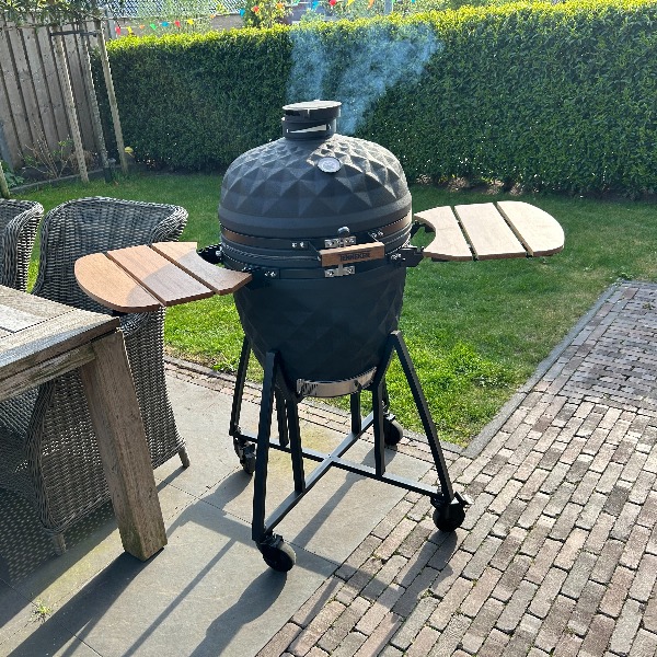 Kamado barbeque Kamado barbeque